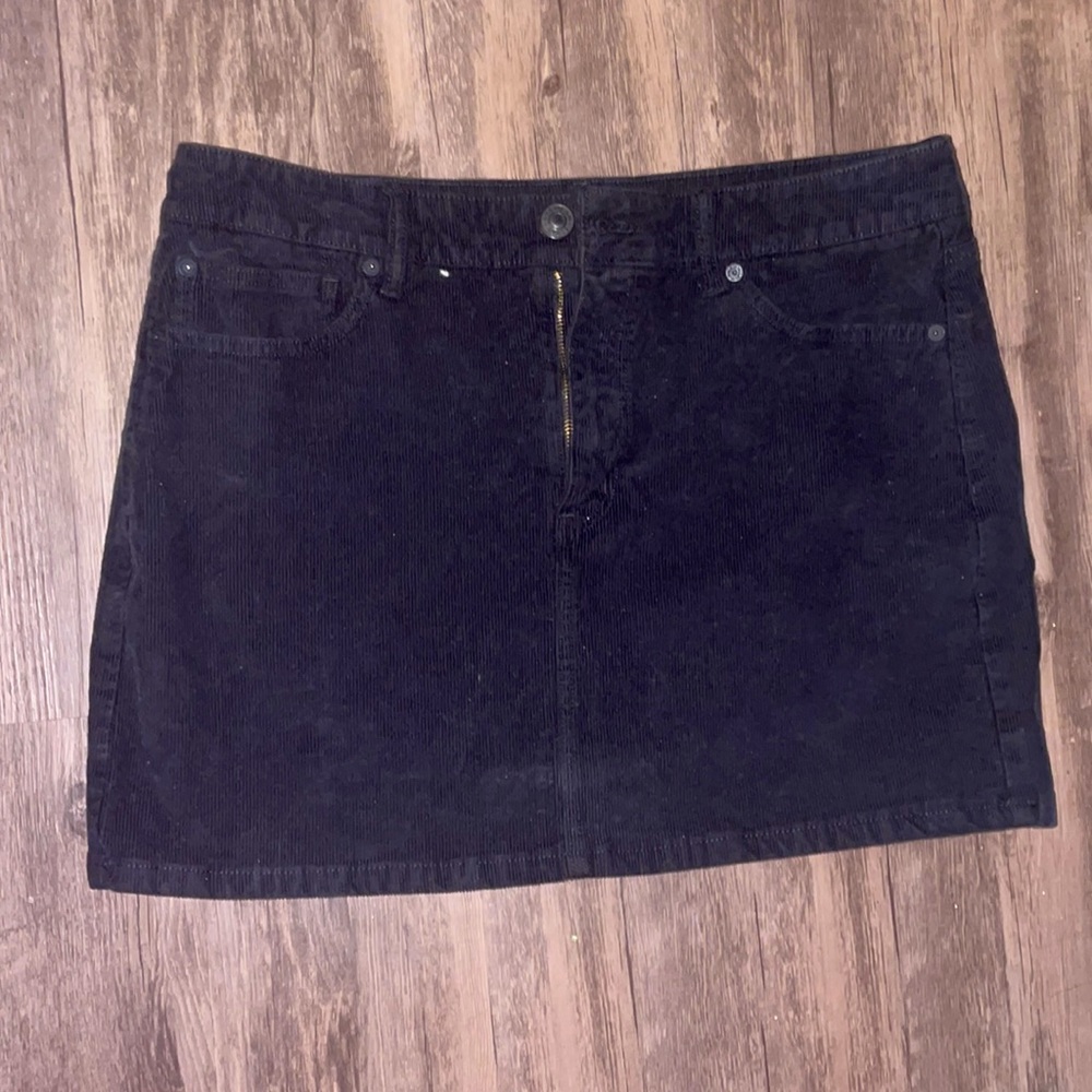 Stretchy, Corduroy, Black mini Skirt.